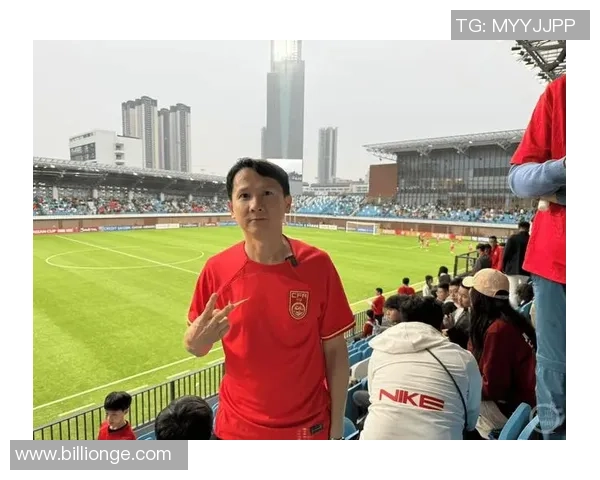 北京网红足球明星崛起背后的故事与他们的影响力解析