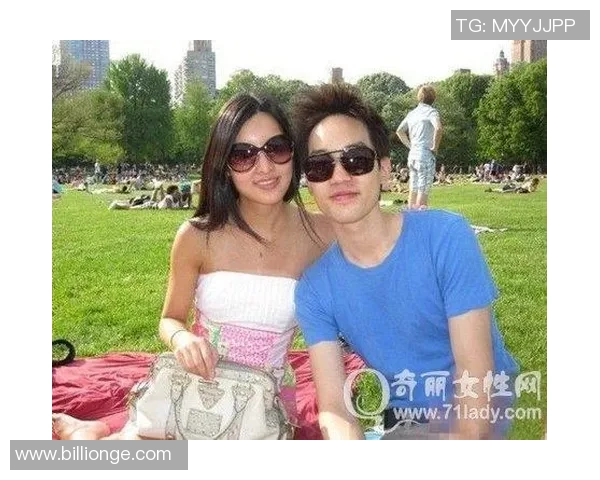 足球明星女友身高大揭秘:她们是如何与偶像并肩而立的 足球明星女友身高大揭秘:她们是如何与偶像并肩而立的